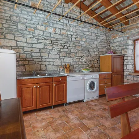 Cozy In With Wifi Tinjan