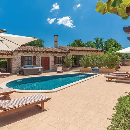 Cozy In With Wifi Tinjan