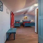 Holiday home Cozy In With Wifi Tinjan