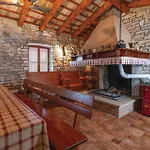 Holiday home Cozy In With Wifi Tinjan