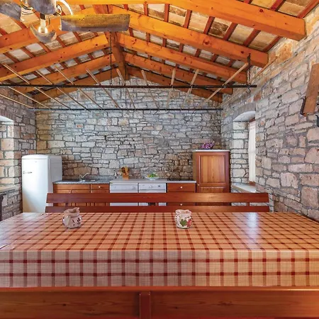 Holiday home Cozy In With Wifi *